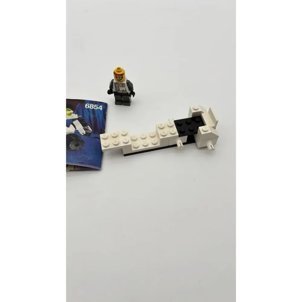 LEGO System: Alien Fossilizer (6854) - Not Complete w/ Instructions And Mini Fig
